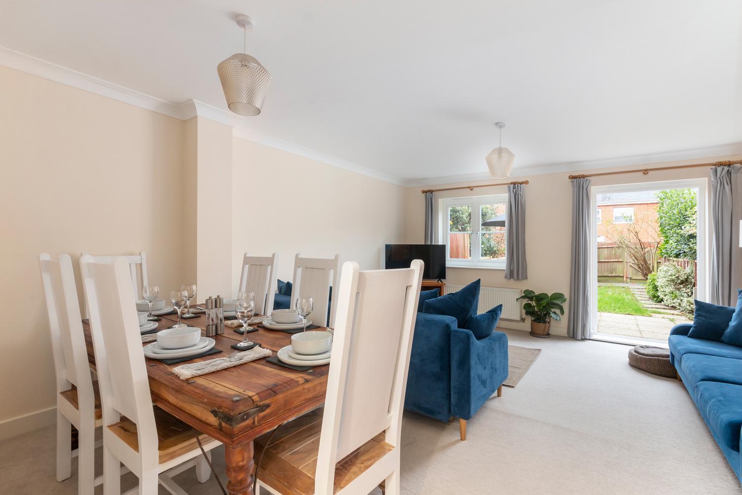 הוילה Merstham Sleeps9 Parking&Garage 17 Mins To Gatwick, 30 To London מראה חיצוני תמונה